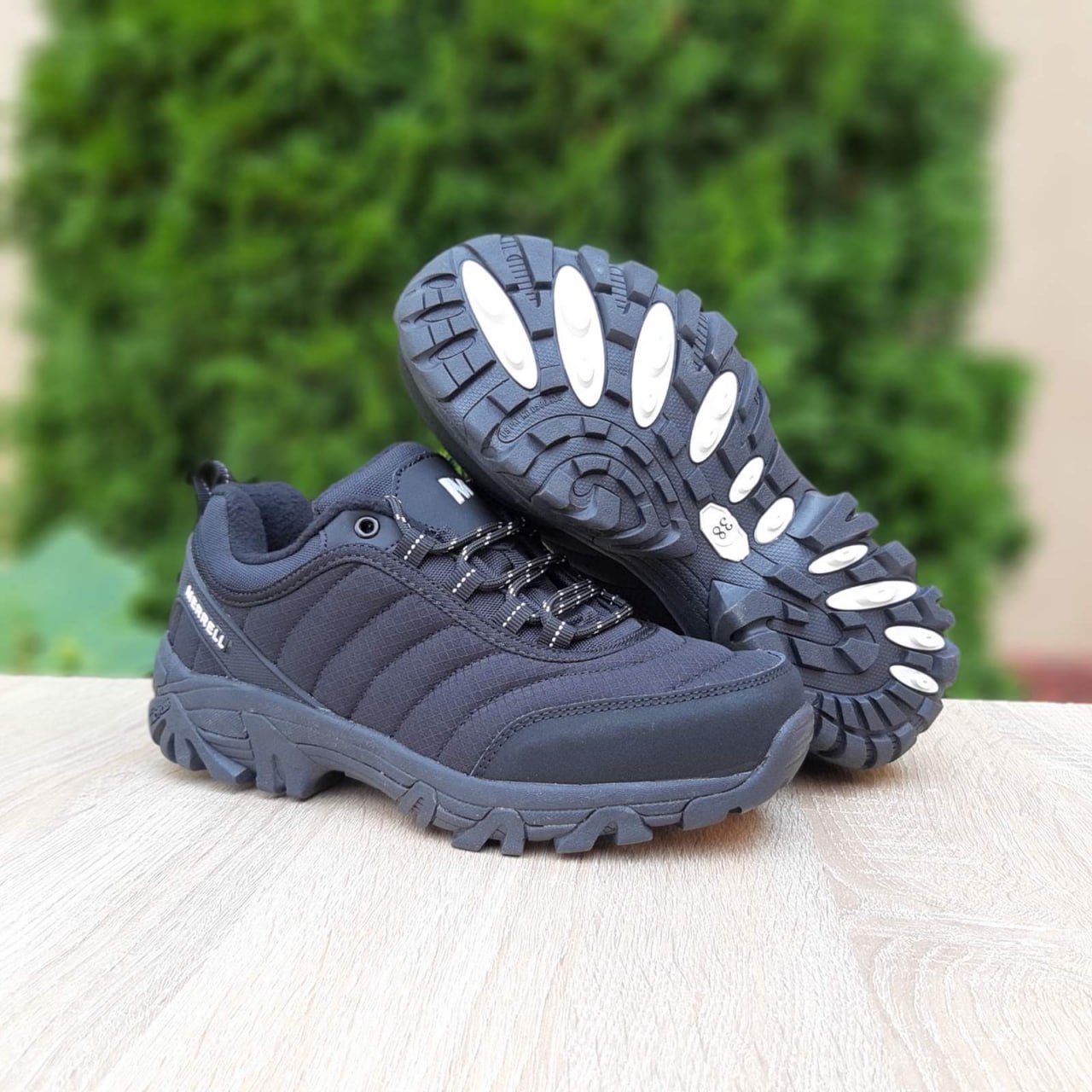 Кроссовки Merrell Vibram Черные с белым женские текстильные зимние повседневные на шнуровке спортивная обувь