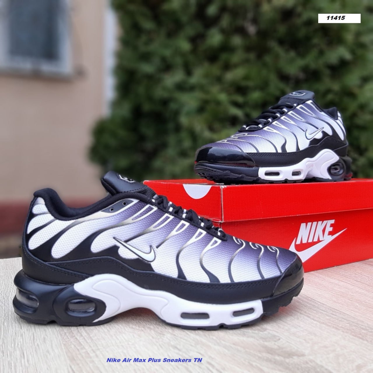 Nike Air Max Plus Sneakers TN White Black белые с чорним на шнуровке на подарок кроссы спортивная обувь