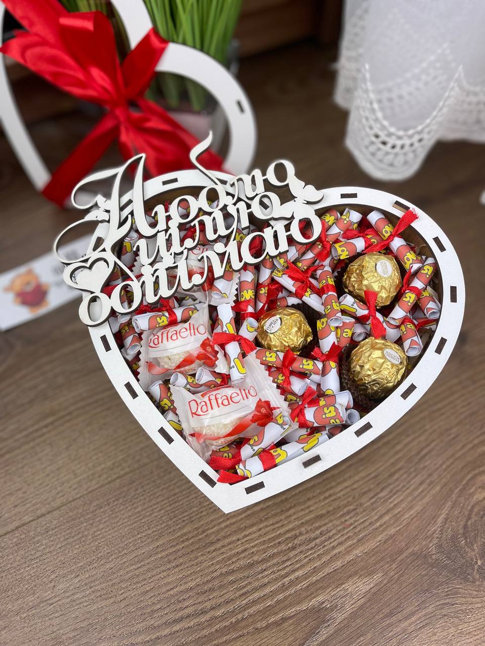 Бокс 265 101 причина Love нежный в подарочной упаковке на 14 февраля набор конфет