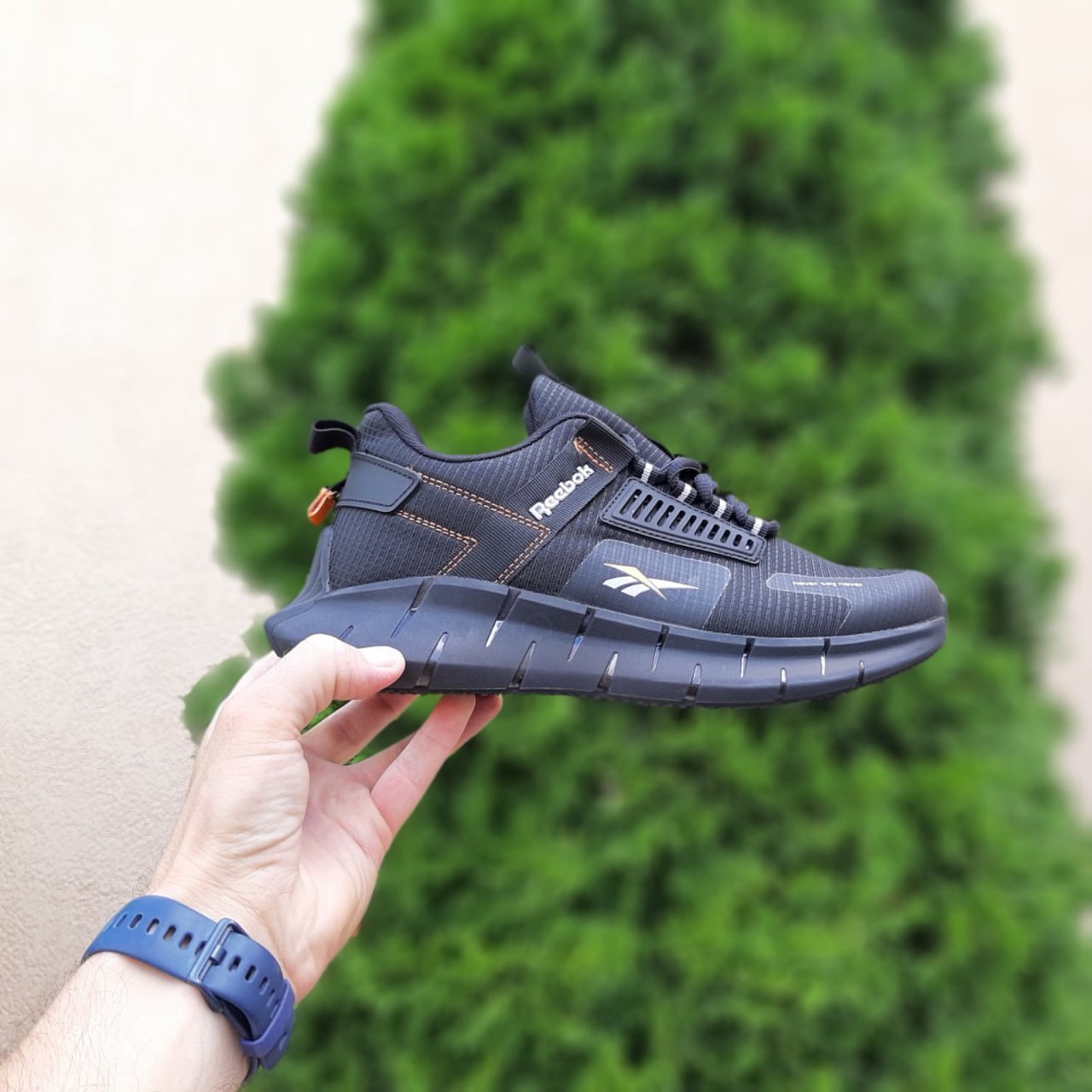Кроссовки Reebok ZIG never say never мужские текстильные черные демисезонные повседневные спортивная обувь